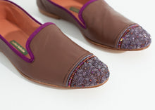 Load image into Gallery viewer, Bizi Cap Toe Loafer in Rose/Aubergine