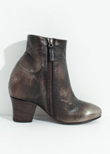 Load image into Gallery viewer, Scavata Ankle Boot in Bronze